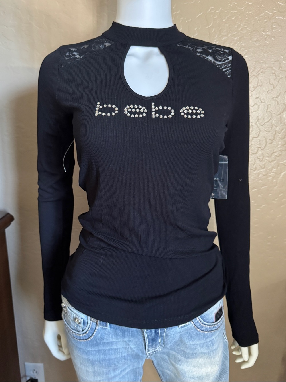 Bebé black lace long sleeve top medium